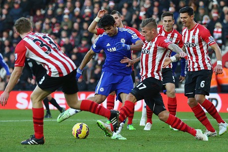 Periode Sibuk Premier League: Kepentingan Media vs Hakikat Pemain sebagai Manusia