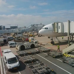 Garuda Pangkas Penerbangan di Rute Internasional yang Merugi