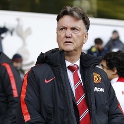 Van Gaal Kembali Keluhkan Jadwal Padat di Periode Natal
