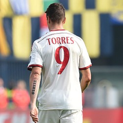 Atletico Pinjam Fernando Torres dari Milan