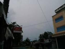 Mendung dan Gerimis Selimuti Belitung Timur Saat Pencarian AirAsia Hari Ketiga