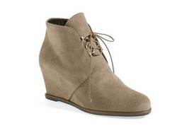 Editors Choice: Variasi 5 Chukka Boots untuk Bergaya Androgini