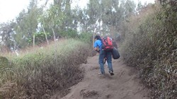 Antara Petualangan & Misteri Mendaki Gunung Semeru
