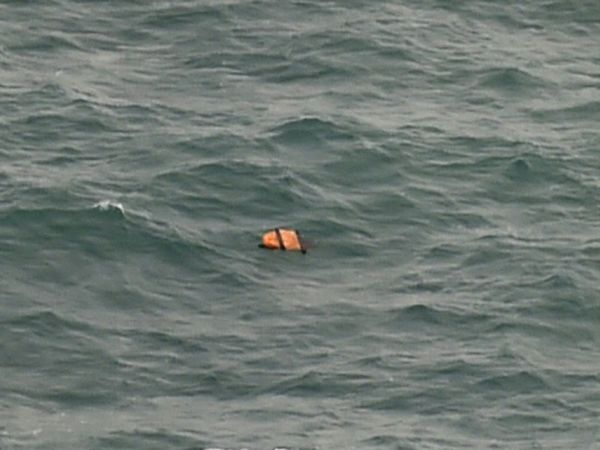 TNI AU Temukan Serpihan di Selat Karimata
