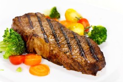 Mau Bikin Beefsteak yang Empuk Seperti Buatan Resto? Perhatikan Tips Praktis Ini (2)
