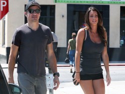 Baru 10 Bulan Menikah, Jeremy Renner Digugat Cerai Istri