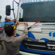 Polisi Ajak Pengguna Kendaraan Menjadi Pelopor Tertib Lalu Lintas