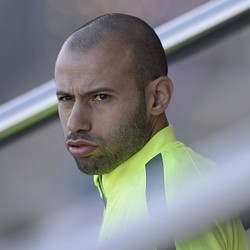 Mascherano Buka Kans Pensiun di River Plate
