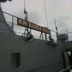 Kisah KRI Banda Aceh Hadapi Ganasnya Cuaca di Lokasi Evakuasi QZ8501