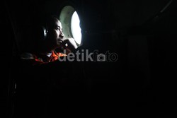 Duka QZ8501 Heningkan Perayaan Tahun Baru Ribuan Warga Pangkalan Bun