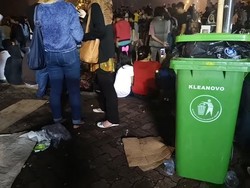 Duh! Jakarta Night Festival Masih Sisakan Sampah