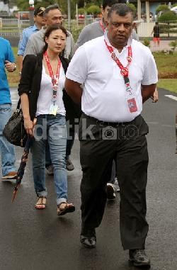 CEO Tony Fernandes dan Tragedi AirAsia QZ8501