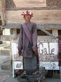 Liburan ke Samosir, Mari Menari Bersama Sigale-gale!