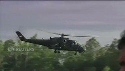 Tak Kenal Lelah, Tim Penyelamat Terus Upayakan Pencarian AirAsia