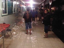 Hujan Deras Mengguyur, RS Kraton Pekalongan Kebanjiran