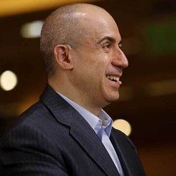 Xiaomi dan Mimpi USD 100 Miliar