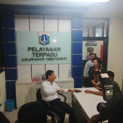 PNS Kecamatan di DKI Bergaji Rp 14 Juta/Bulan, Menteri Yuddy: Jangan Malas!