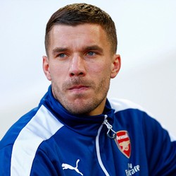 Inter Kabarnya Bakal Tuntaskan Peminjaman Podolski dalam 48 Jam