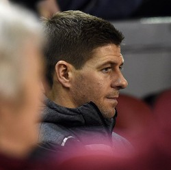 Dikaitkan dengan Gerrard, Ini Tanggapan LA Galaxy