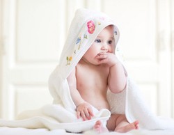 Tren Nama Bayi 2015, Nama Singkat Hingga Mengandung Huruf X