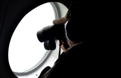 Saat Pesawat CN-235 Dapati Benda Terapung di Lokasi Jatuhnya AirAsia