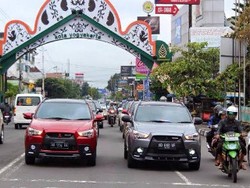 Pecinta Mitsubishi Outlander Sport Melancong ke Yogyakarta