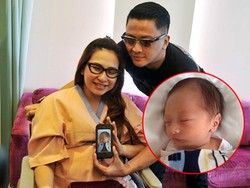 Kebahagian Deswita Setelah Menjadi Seorang Ibu