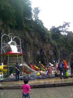 Liburan Sekolah Segera Berakhir, Tempat Wisata di Bandung Diserbu Warga