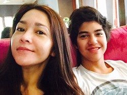 Maia Estianty Pamer Wajah Bangun Tidur, Cantik?