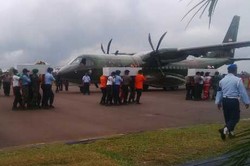 Hujan Iringi Kepergian 3 Jenazah AirAsia ke Surabaya