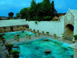 Mengenal Taman Sari, Pemandian Raja & Putri Yogyakarta