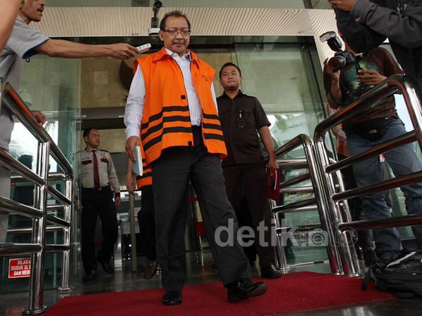 Penyuap Fuad Amin, Antonio Diperiksa KPK