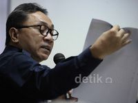 Zulkifli Hasan Bersaksi di PN Tipikor