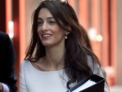 Kritik Hukum Mesir, Istri George Clooney Terancam Dipenjara