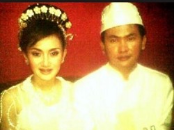 Ini Foto Pernikahan Dini Cita Citata dan Ijonk