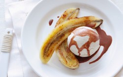 Yummy! Bananas Foster, Pisang Saus Karamel a la Amerika