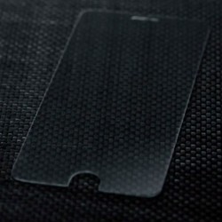 Mau iPhone 6 Plus Anti Bengkok? Coba Anti Gores Ini