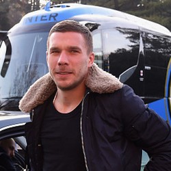 Mancini Tak Masalah Jika Podolski Belum Bisa Main Lawan Juve