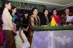 Foto: Penampilan Mooryati Soedibyo yang Prima di Usia 87