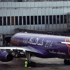 Etihad Airways Ditunda 13 Jam di Abu Dhabi, Penumpang Meninggal di Pesawat