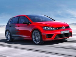 2 Fitur Futuristik VW Golf R Touch