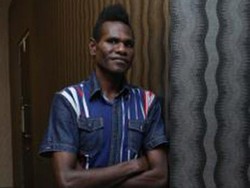 Film Double Trouble Tampilkan Pemain Asli Epen Cupen sebagai Pemeran Utama