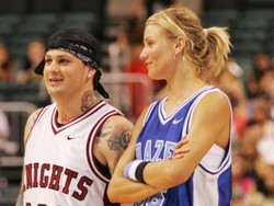 Cameron Diaz dan Benji Madden Good Charlotte Resmi Menikah