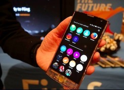 Si Rubah Api Tampil Elok di LG Fx0