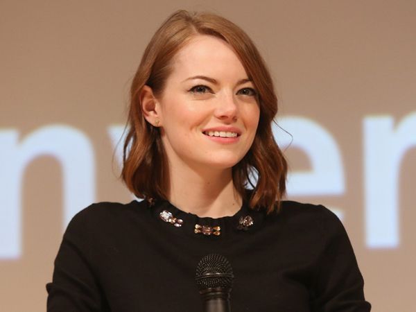 Cantik dan Chic Emma Stone
