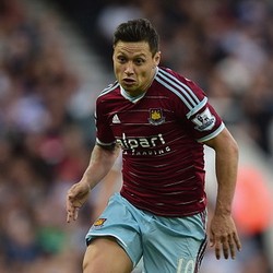QPR Pinjam Zarate dari West Ham