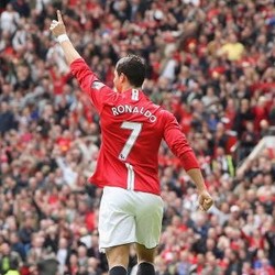 Di Maria Ragu Ronaldo Bakal Kembali ke MU
