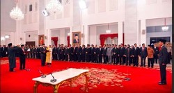 Jokowi Saksikan Pengucapan Sumpah Palguna dan Suhartoyo Jadi Hakim Konstitusi