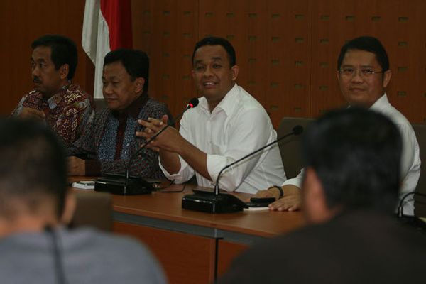 e-Sabak untuk Belajar Mengajar di Pelosok Indonesia