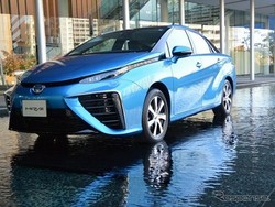 Ini Alasan Toyota Mau Buka-bukaan Soal Mobil Hidrogen